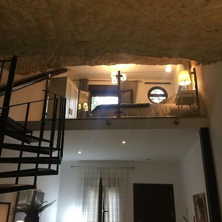 Casa Cueva Un Rincon En La Roca Villa Setenil De Las Bodegas Luaran gambar