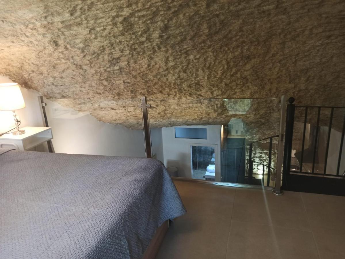 Casa Cueva Un Rincon En La Roca Villa Setenil De Las Bodegas Luaran gambar
