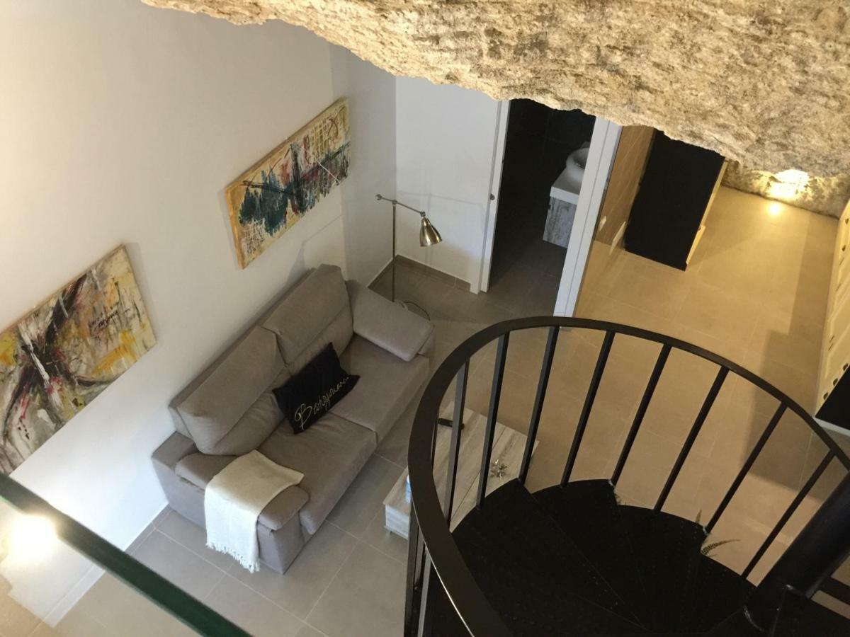 Casa Cueva Un Rincon En La Roca Villa Setenil De Las Bodegas Luaran gambar